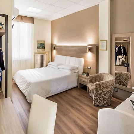 Hotel Tina Diano Marina Exterior photo