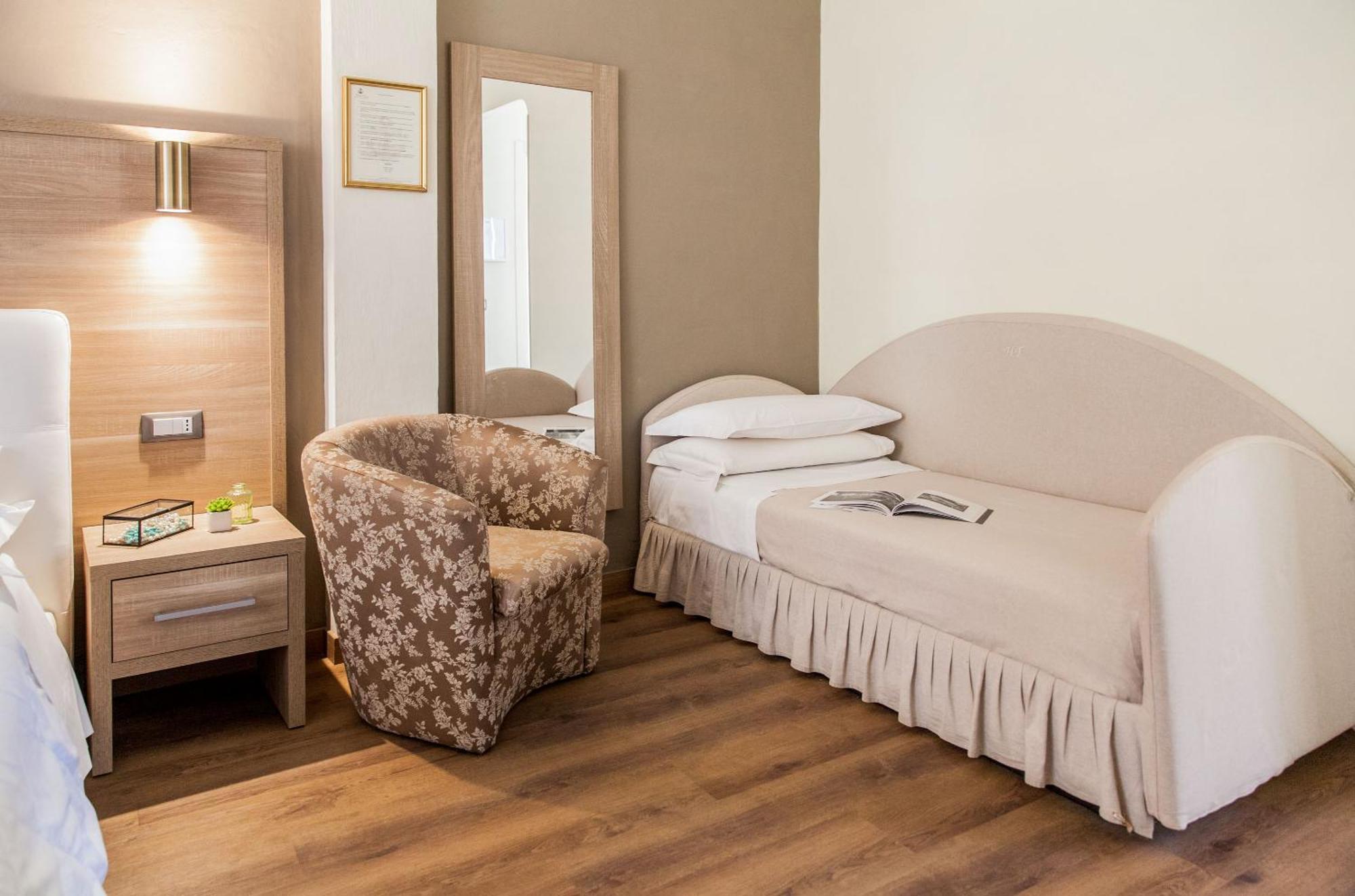 Tina Hotel